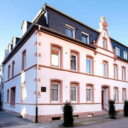 Kronenquartier * Bad Konig